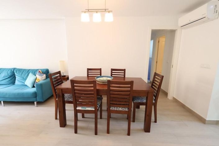 Image No.10-3 Bed Apartment for sale