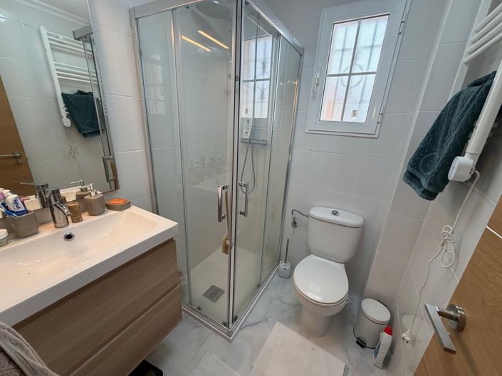 Image No.16-3 Bed Bungalow for sale