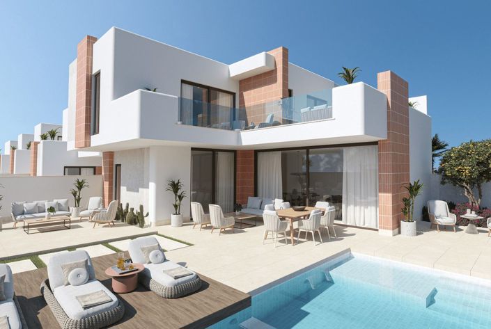 Image No.10-2 Bed Villa for sale