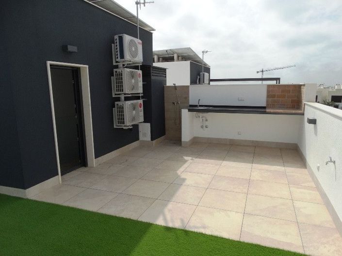 Image No.27-3 Bed Villa for sale