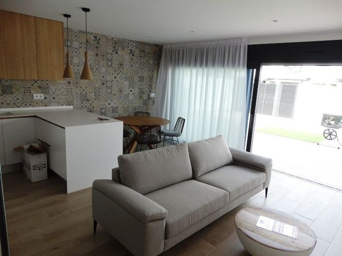 Image No.3-3 Bed Villa for sale