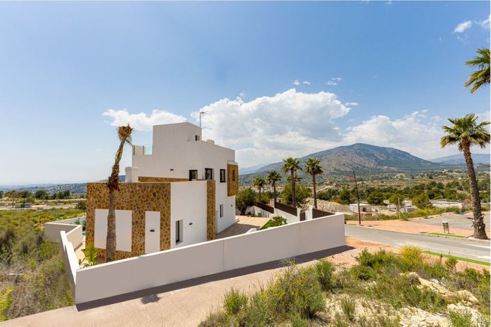Image No.46-4 Bed Villa for sale