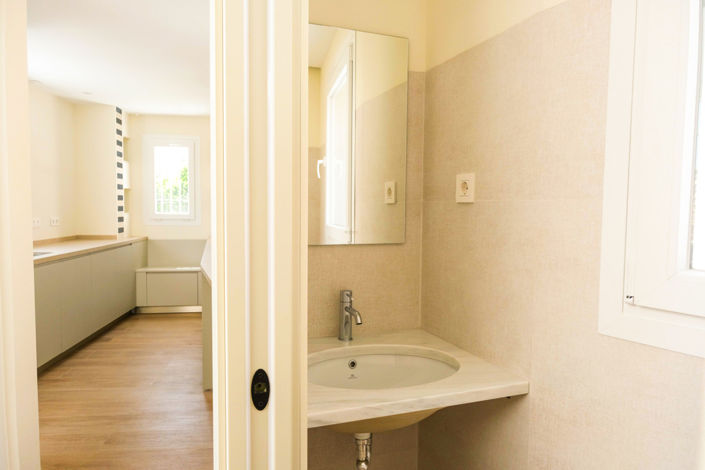 Image No.42-2 Bed Apartment for sale