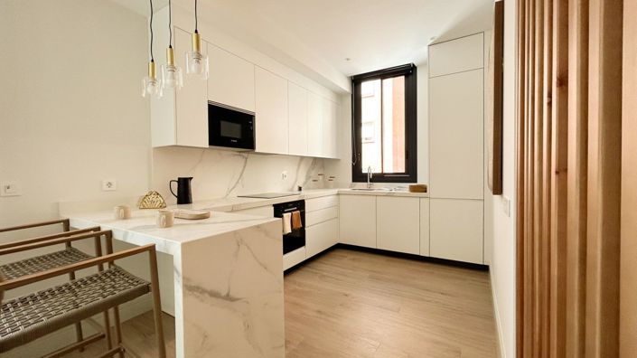 Image No.16-3 Bed House for sale