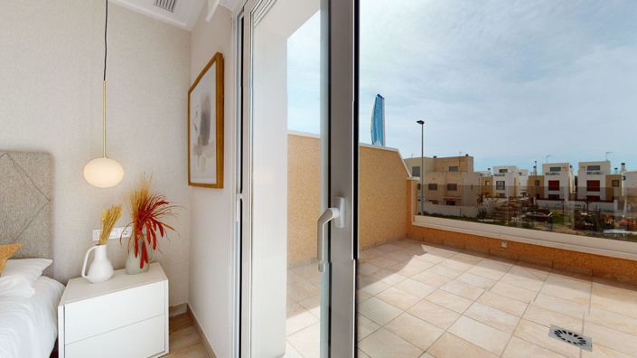 Image No.48-3 Bed Villa for sale