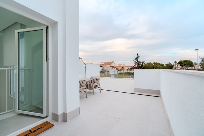 Image No.37-3 Bed Villa for sale