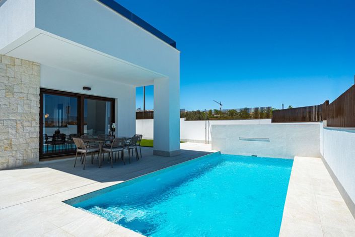 Image No.41-4 Bed Villa for sale
