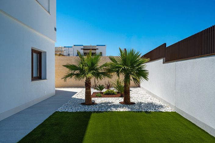 Image No.44-4 Bed Villa for sale
