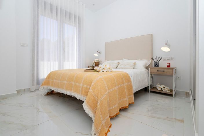Image No.39-3 Bed Villa for sale