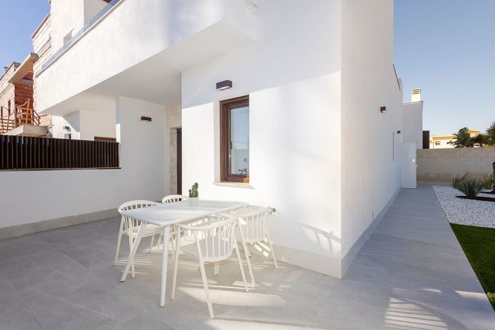 Image No.5-3 Bed Villa for sale