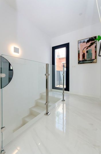 Image No.30-3 Bed Villa for sale