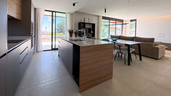 Image No.38-3 Bed Villa for sale