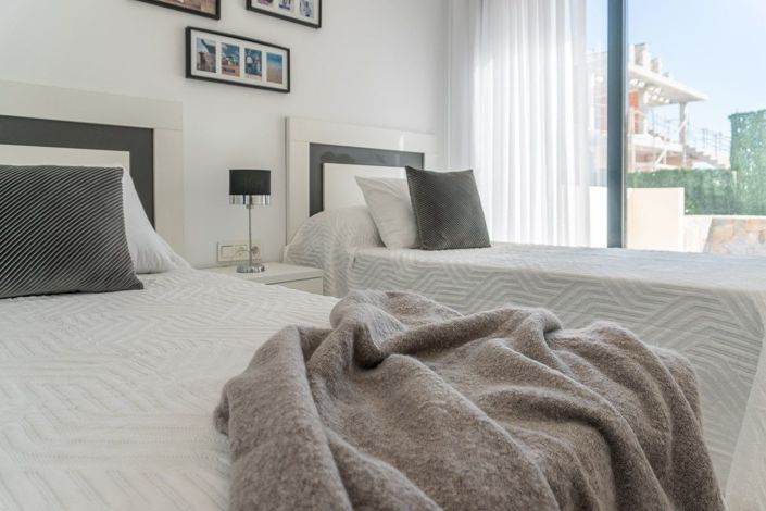 Image No.38-3 Bed Apartment for sale