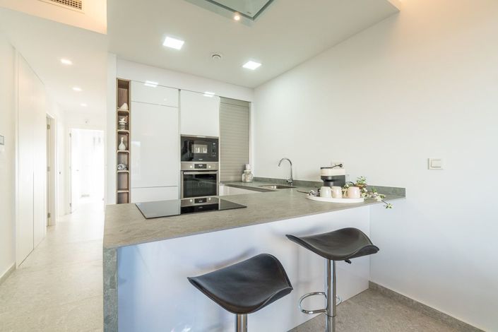 Image No.8-3 Bed Apartment for sale