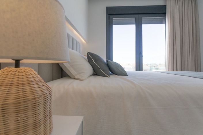Image No.18-3 Bed Apartment for sale
