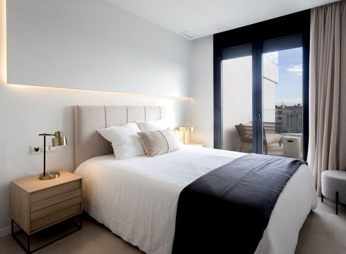 Image No.24-3 Bed Apartment for sale