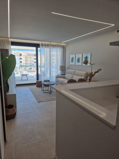Image No.39-3 Bed Apartment for sale
