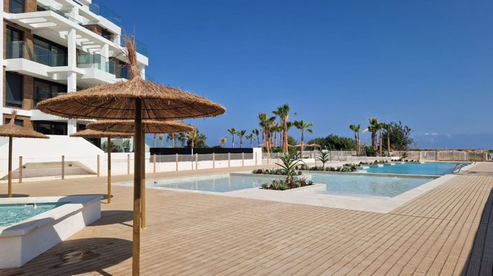 Image No.50-3 Bed Apartment for sale