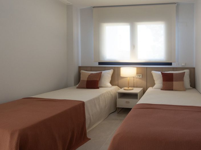 Image No.20-2 Bed Apartment for sale