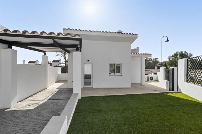 Image No.20-5 Bed Villa for sale