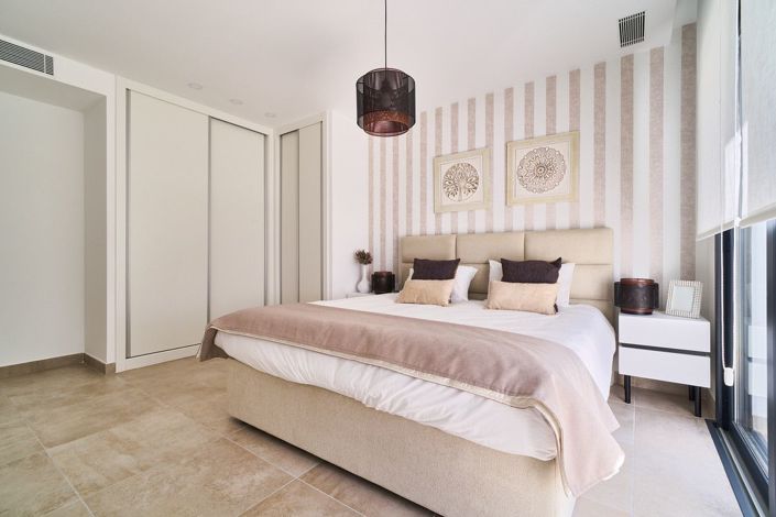 Image No.16-3 Bed Apartment for sale