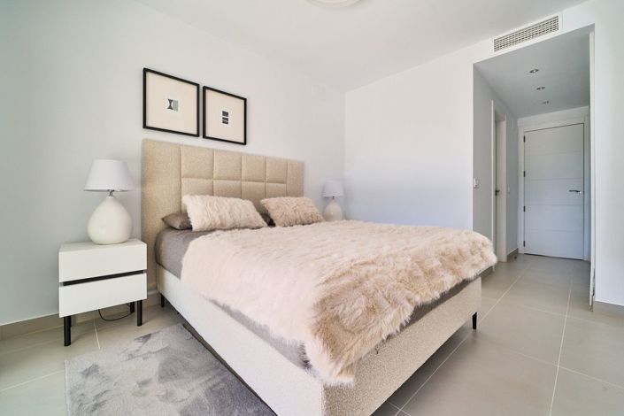 Image No.21-2 Bed Apartment for sale