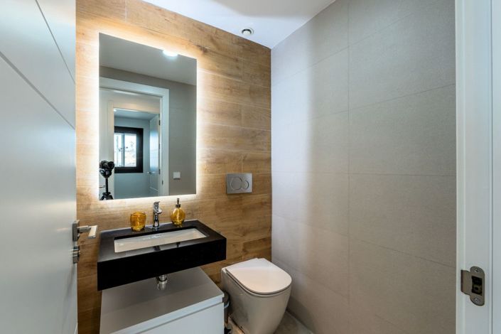 Image No.28-2 Bed Apartment for sale
