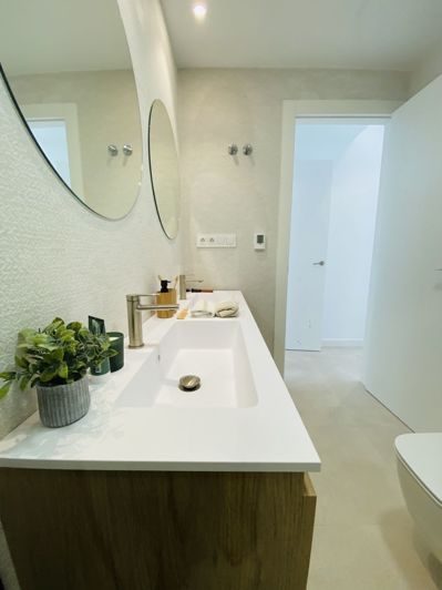 Image No.12-3 Bed Apartment for sale