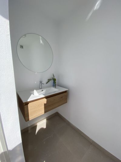 Image No.27-3 Bed Apartment for sale