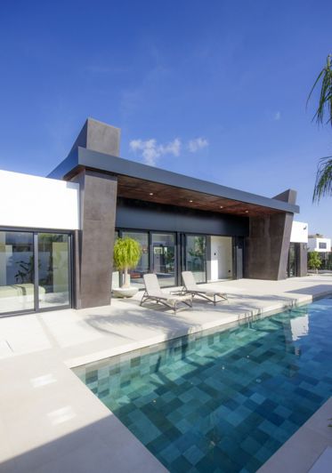 Image No.7-3 Bed Villa for sale