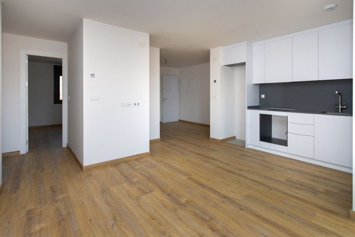 Image No.50-3 Bed Apartment for sale