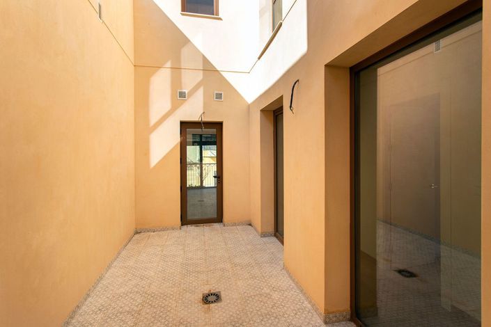 Image No.28-3 Bed Apartment for sale