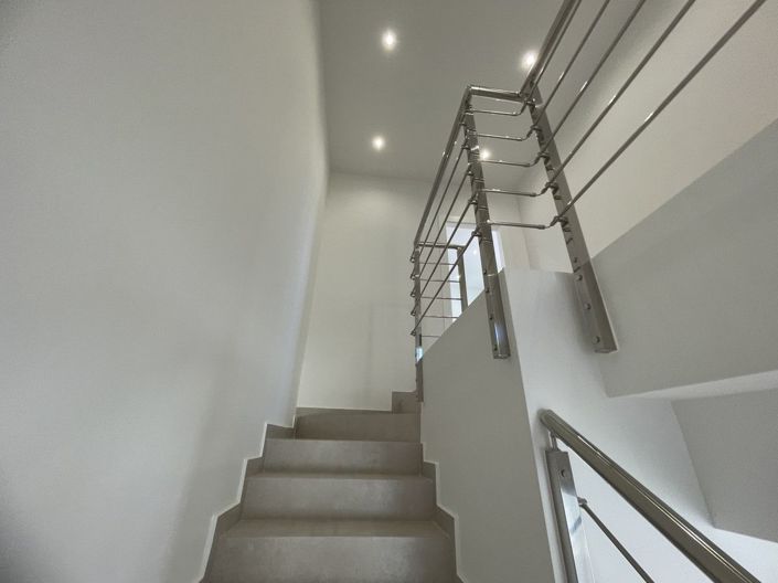 Image No.30-3 Bed Villa for sale