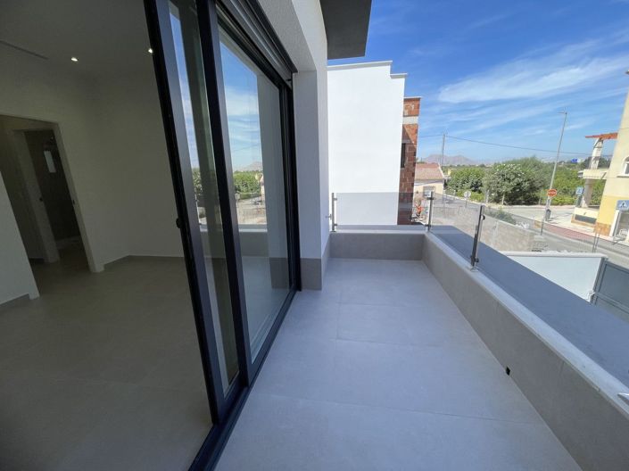 Image No.45-3 Bed Villa for sale