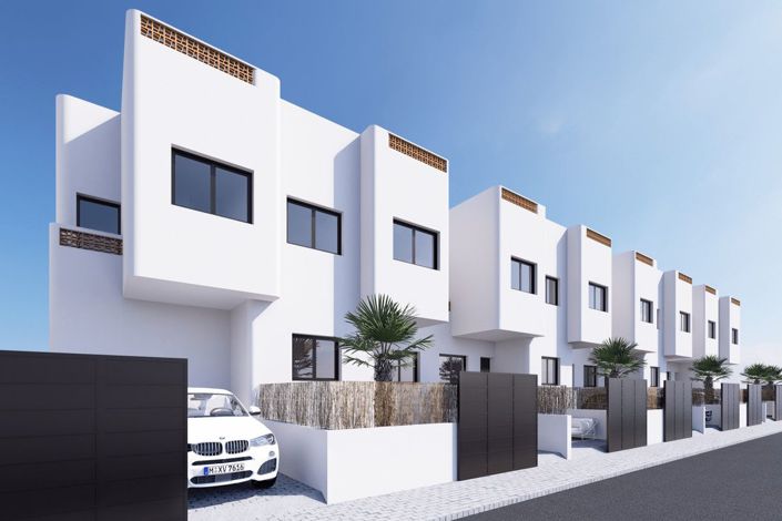 Image No.18-3 Bed Apartment for sale