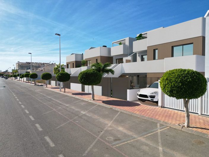 Image No.14-2 Bed Villa for sale