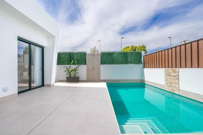 Image No.30-3 Bed Villa for sale
