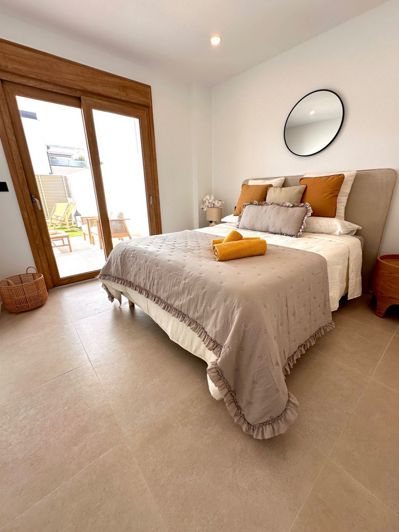 Image No.10-3 Bed Villa for sale