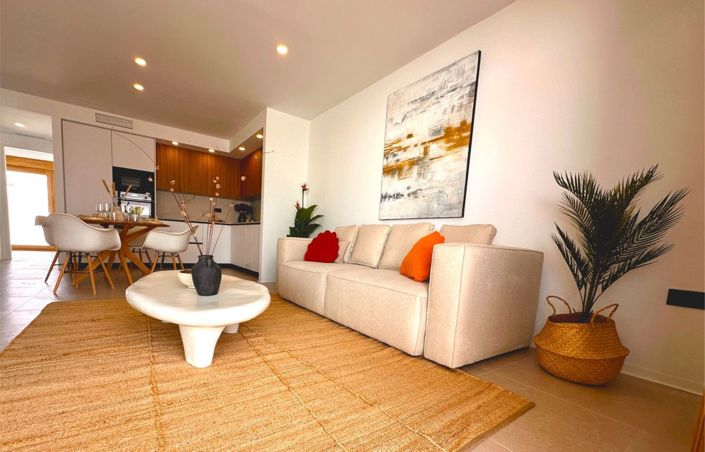 Image No.9-3 Bed Villa for sale