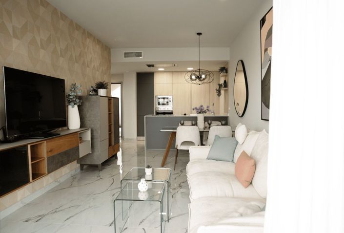 Image No.5-2 Bed House for sale