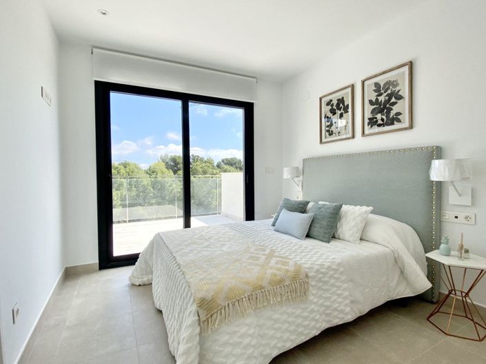 Image No.23-3 Bed Villa for sale