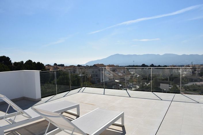 Image No.41-3 Bed Villa for sale