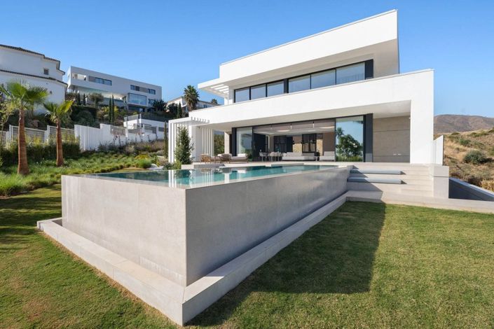Image No.11-4 Bed Villa for sale