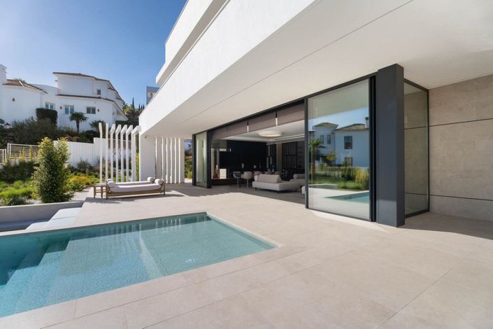 Image No.5-4 Bed Villa for sale
