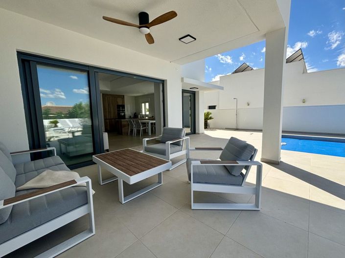 Image No.15-3 Bed Villa for sale