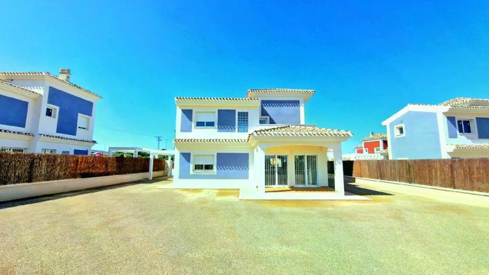 Image No.27-3 Bed Villa for sale