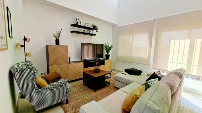 Image No.3-4 Bed Villa for sale