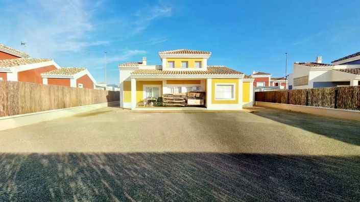 Image No.34-4 Bed Villa for sale
