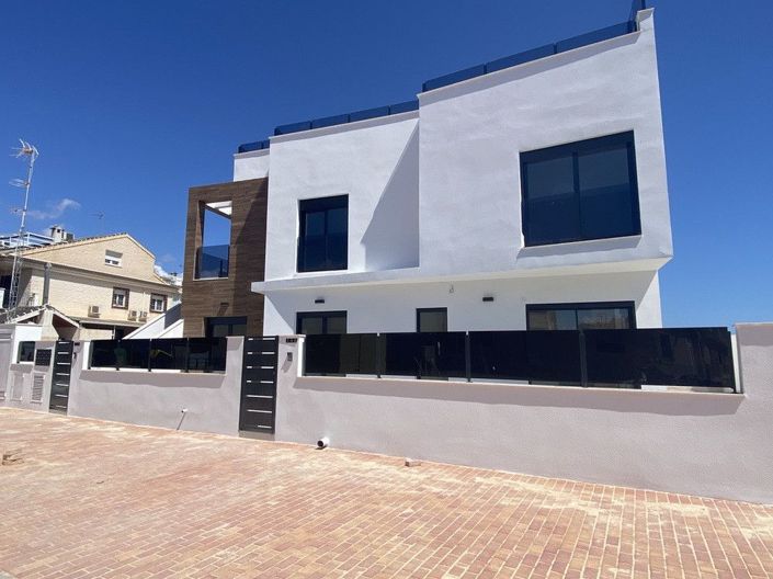 Image No.21-2 Bed Villa for sale