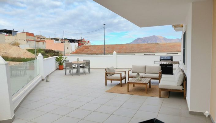 Image No.17-2 Bed Apartment for sale